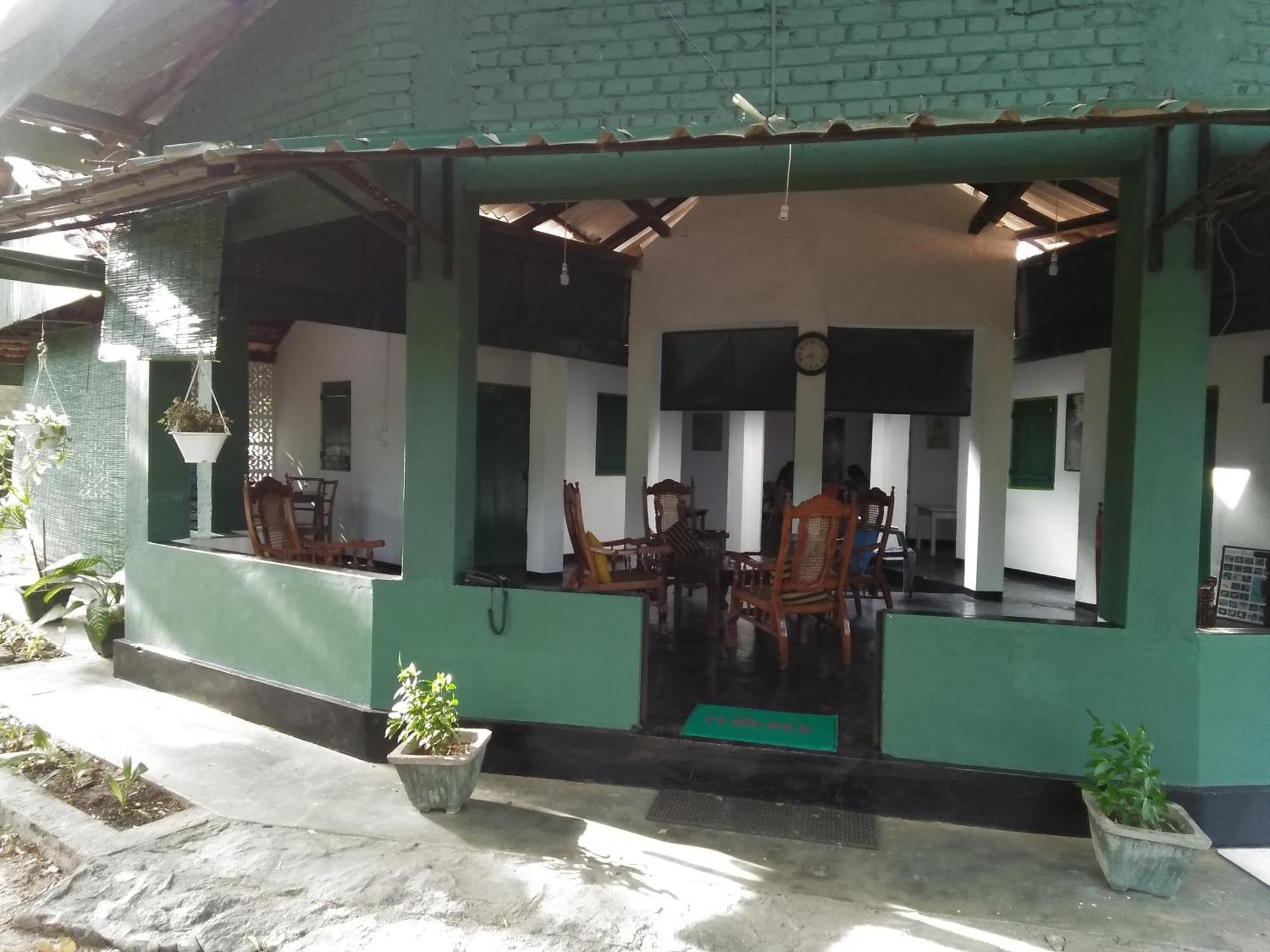 Udawalawe Wildlife & Nature Protection Bungalow Buitenkant foto