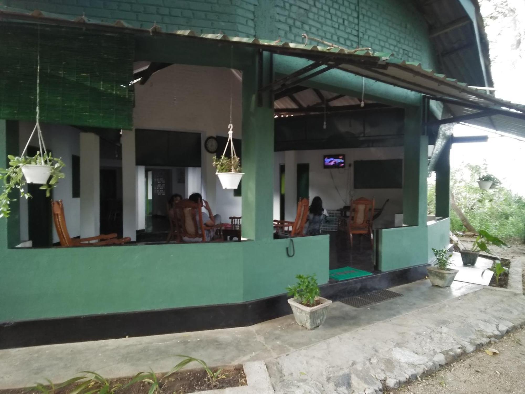 Udawalawe Wildlife & Nature Protection Bungalow Buitenkant foto